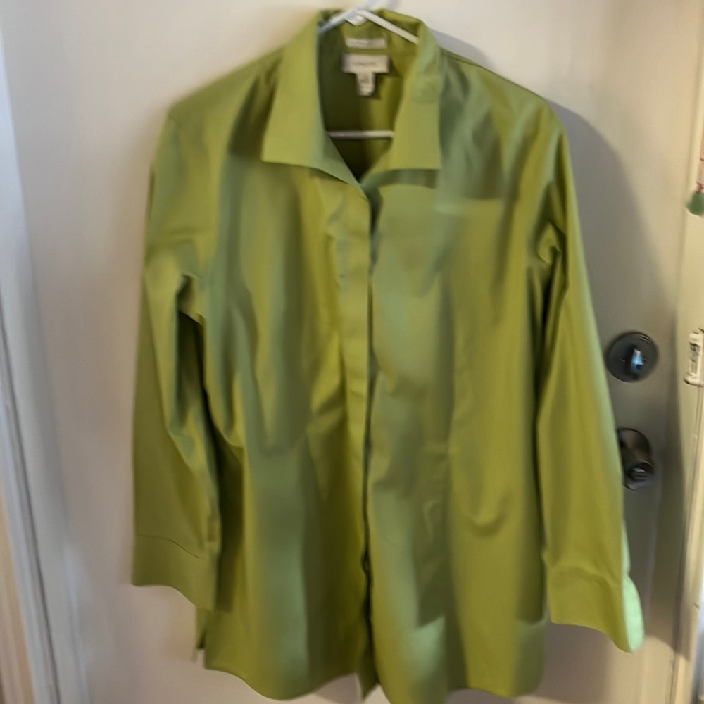 Chico top. New. Size 3. Gorgeous